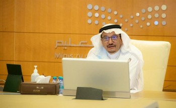 بالصور .. وزير التعليم يقف على آخر الاستعدادات لانطلاق العام الدراسي