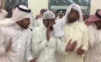 بالفيديو: ماهي قصة “رقصة الدحة” وتحولها من مخافة الأعداء في الحروب إلى الأفراح؟