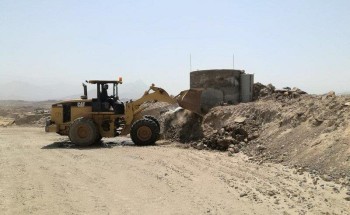 المجاردة: إزالة عدد من التعديات على الأراضي الحكومية