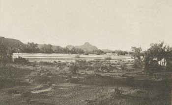 يعد أحد أكبر أودية شبه الجزيرة العربية .. دارة الملك عبدالعزيز صورة تاريخية لوادي الحمض بالمدينة