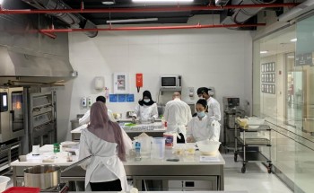 طلاب سعوديون يطلقون (زادك الله خيرا ياوطن) باليوم الوطني