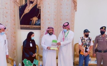 القحطاني يكرم فريق بروين بعد مشاركته في مسيرة الدراجات النارية بمناسبة اليوم الوطني السعودي 90  بالدرعية