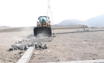 بمساحة أكثر من من 30 ألف م2 .. شاهد: أمانة جدة تزيل مخطط عشوائي بحي “الألفية الشعبي”