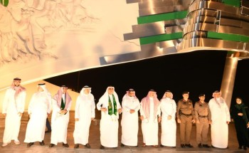 أمين الشرقية يدشن دوار البيرق في محافظة الخبر