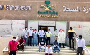 الجالية الهندية في حفر الباطن تشارك بالتبرع بالدم في اليوم الوطني الـ90