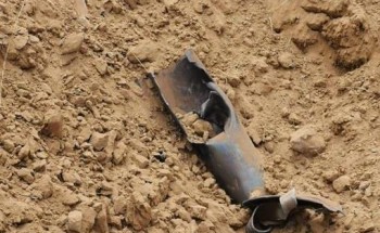 سقوط مقذوف عسكري أطلقته الميليشيات الحوثية على قرية حدودية بجازان