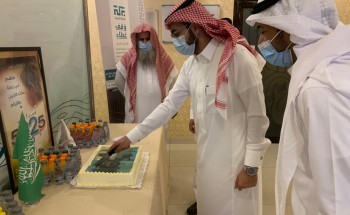 البركة الخيرية تكرم عدد من الموظفين الذين غادروا البركة وتركوا بصمة تشهد لهم