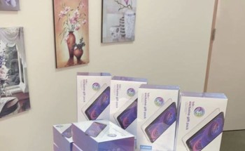 تنمية الشعف تقدم (٥٠ ) جهازاً لوحياً لطالبات مكتب التعليم بالشعف
