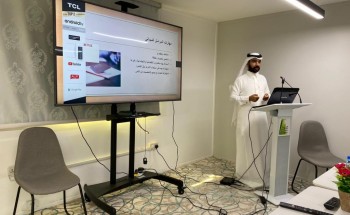 إقامة ورشة عمل بعنوان “مهارات المراسلين الميدانيين” لطالبات كلية الآداب بجامعة الملك فيصل