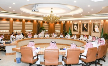 أمانة الشرقية وهيئة الرقابة ومكافحة الفساد تعقدان ورشة عمل بعنوان ” تحديد المخاطر للإجراءات البلدية”