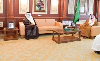 سمو نائب أمير منطقة جازان يستقبل وفداً من رجال الأعمال بمنطقة مكة المكرمة ..