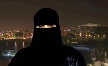 بالفيديو: أول امرأة سعودية تمارس رياضة الطيران الشراعي تكشف عن بدايات ممارساتها تلك الرياضة