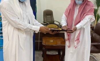 هيئة الأمر بالمعروف بمحافظتي صامطة والحرث تفعّلان حملة “الصلاة نور  “في الميدان