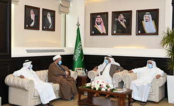 أمين الشرقية يستقبل وفد جمعية الجش الخيرية بالقطيف