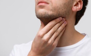 مدينة الملك فهد الطبية تنبه بأعراض الإصابة بخمول الغدة الدرقية