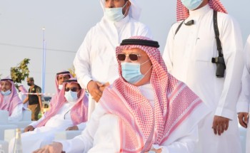 سمو أمير منطقة جازان يطلع على مرفأ الصيادين ويتفقد شاطىء مركز الشقيق التابع لمحافظة الدرب ..