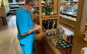 بلدية القطيف : استمرار  الجولات الرقابية لمبادرات الرقابة للارتقاء بالمنشآت التجارية والغذائية صحيا