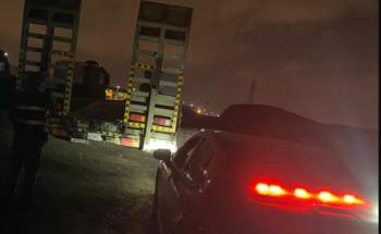 لقيادته بعكس اتجاه السير .. شاهد: ضبط قائد شاحنة بالطائف