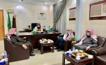 مدير عام فرع الرئاسة العامة لهيئة الأمر بالمعروف بالمنطقة الشرقية يتابع تنفيذ حملة (الخوارج شرار الخلق) بهيئة محافظة النعيرية