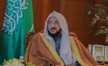 وزير الشؤون الإسلامية: ولي العهد يقوم بعمل جبَار في تطوير وتحسين البيئة التشريعية