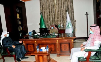 محافظ القريات يلتقي مدير عام فرع وزارة البيئة والمياه والزراعة