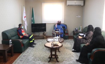 مدير الهلال الأحمر بالجوف يستقبل رئيسة جمعية قمرة التطوعية