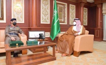 سمو الأمير محمد بن عبدالعزيز يستقبل مدير الدفاع المدني بالمنطقة ويتسلم التقرير السنوي..