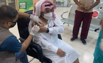 دار الملاحظة بجازان يطلق حملة تطعيم ضد فيروس كورونا المستجد لمنسوبيه