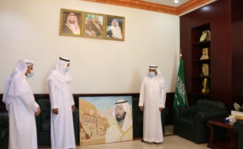 محافظ القريات يلتقى مدير التعليم ويطلع على تقارير سير الاختبارات