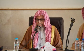 بالفيديو: الفوزان والسليمان يؤكدان أهمية قصر استعمال مكبرات الصوت الخارجية في المساجد على رفع الأذان والإقامة