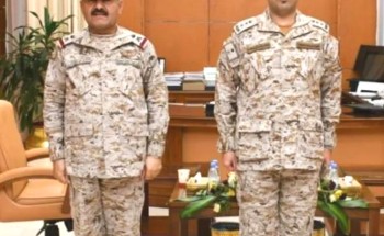 قائد المنطقة الجنوبية يقلد العقيد « الأحمري » رتبته الجديدة