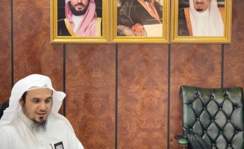 مدير عام فرع الرئاسة العامة لهيئة الأمر بالمعروف بالجوف يجتمع بمديري الإدارات ورؤساء الهيئات