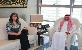 سفير المملكة لدى الأردن يلتقي بـ”الإعلامية” لانا القسوس