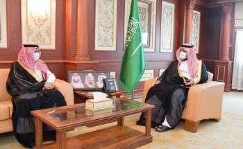 سمو نائب أمير جــازان يستقبل مديري تعليم جازان وصبيا والطلاب الفائزين في تحدي فيرست التقني للروبوت ..