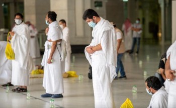 الحج والعمرة تدعو لمن صدرت لهم تصاريح الحج ضرورة مراجعة أقرب مركز لقاح كورونا .. وتكشف السبب!