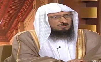 حكم تصدق الكفيل بالمُستحقات المالية للعامل الذي هرب ولم يستطع الوصول إليه؟ .. الماجد يجيب!