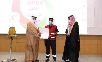 وكيل إمارة منطقة الجوف يكرم سفير الحياة البلوي