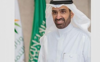 وزير الموارد البشرية يصدر قرارًا بتوطين (11) نشاطًا في منطقة الباحة