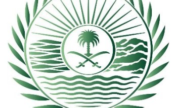 القوات الخاصة للأمن البيئي تضبط موقعًا لتخزين الحطب المحلي في مدينة الرياض