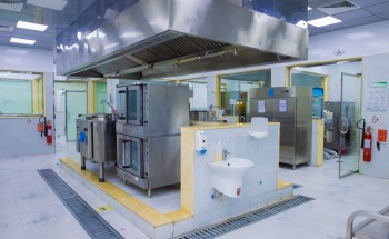 الصافي يفتتح مشروع تحسين وتطوير قسم التغذية بمستشفى الملك خالد بحفر الباطن