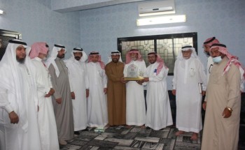 ضمن برنامج ” رموز في الذاكرة ” .. النادي الأدبي وإكرام في ضيافة المؤرخ بن سدران