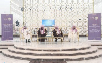 محافظ الأفلاج يطلق فعاليات حملة “مكارم الأخلاق”