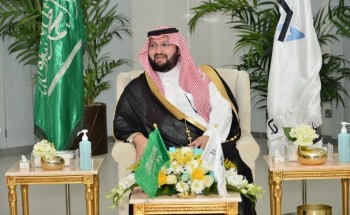 الرئيس الفخري للجمعية السعودية لطب الاسرة والمجتمع يدشن هويتها الجديدة بجامعة الامام عبد الرحمن بن فيصل بالدمام