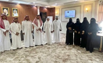 محافظ بيش يستقبل المستثمرين ومدير الاستثمار ببلدية بيش