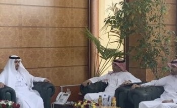 بلدية الخفجي ومجلس أعمال الخفجي يناقشان أبرز الأنشطة والمشاريع لتنمية المحافظة