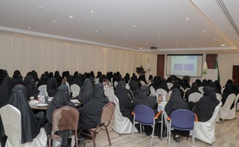 وزارة الشؤون الإسلامية ونبراس توكدان أهمية دور الداعيات في التوعية بخطر المخدرات ووجوب الوقاية منها”