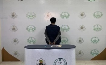 شرطة الجوف تطيح بشخص تورط في سلب محل تجاري بمحافظة القريات