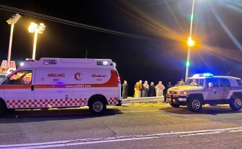 الهلال الأحمر بالباحة : حادث  انقلاب مروع باتجاه نزول بيده بجوار السد