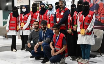 الهلال الأحمر بتبوك يستعرض خلال مشاركته بمعرض “مستقبل السلامة المرورية 2022 أحدث الوحدات الإسعافية