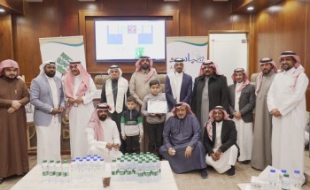 ضمن برنامج جسفت عسير .. الشتوي الدكتور علي مرزوق يلقي محاضرة الحروفية